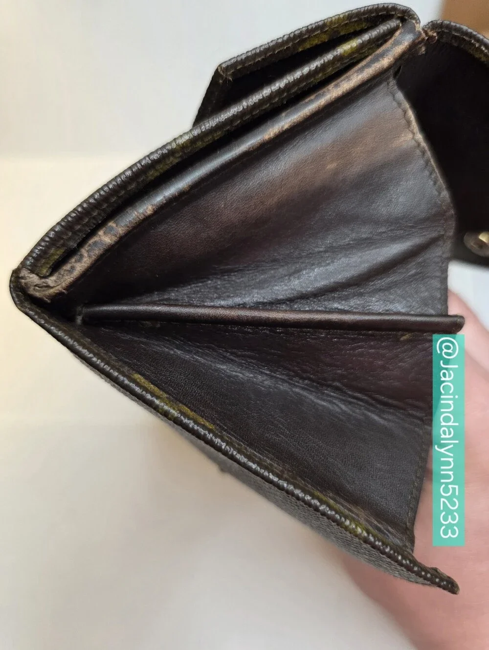 Louis Vuitton Wallet Brown Signature LV Monogram Vintage Elise Compact Card Case